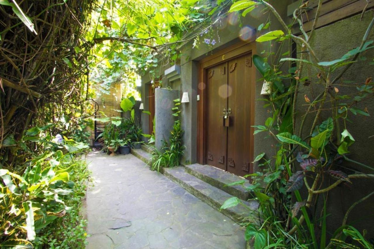 Ladera Villa Ubud Exterior foto