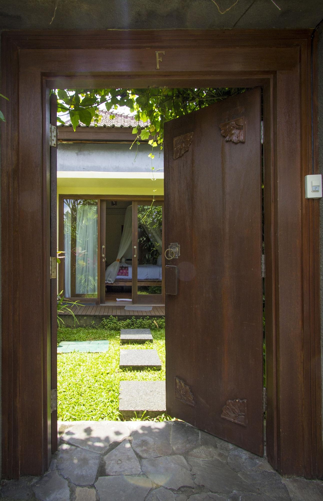 Ladera Villa Ubud Exterior foto