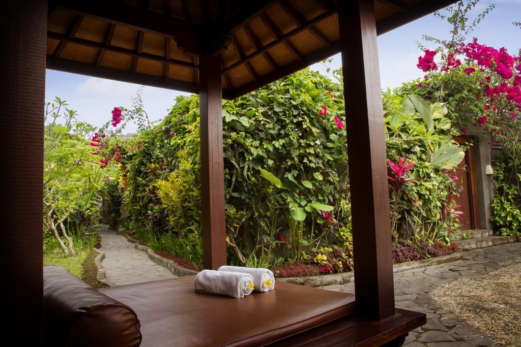 Ladera Villa Ubud Exterior foto